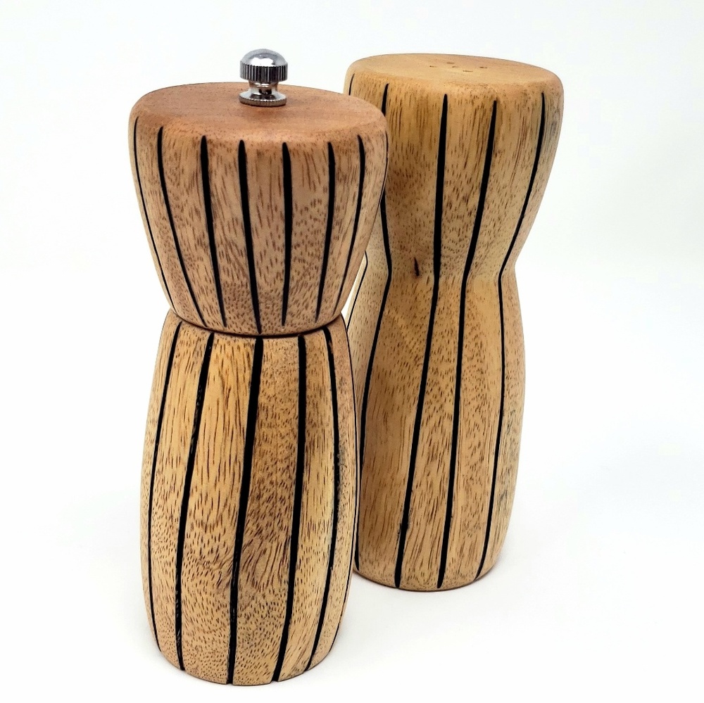 Mango Wood Pepper Mill & Salt Shaker Set